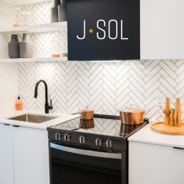 Whip up your favorite dishes in our contemporary kitchens with an island, white quartz countertops, LED under cabinet accent lighting, & brushed or black stainless steel appliances. 🍳
#JSolApartments #JSol #Arlington #ArlingtonVA #DiscoverArlington #ArlingtonVirginia #ArlingtonCounty #Ballston #LifeElevated #ballstonva #ballstonquarter #arlingtonapartments Instagram post from @jsolapartments on July 12, 2024 21:26:03pm